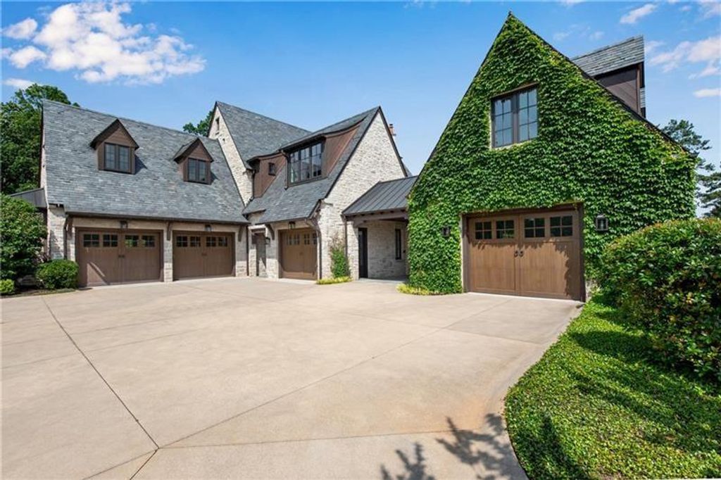 Image 59 of property listing at 560 Lost River Bend, Milton, GA 30004