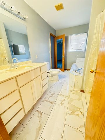 1864 Michigan City Road, Calumet City, IL 60409