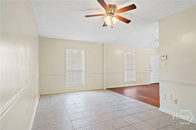 2425 Riviera Drive, Savannah, GA 31406