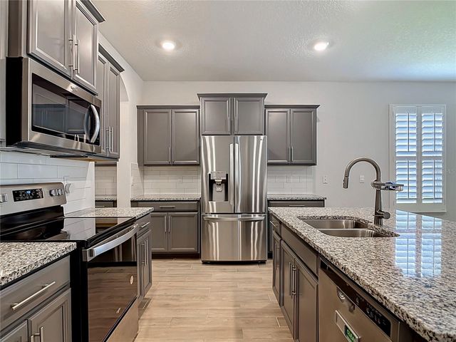 118 VICTORIA OAKS BOULEVARD, Deland, FL 32724