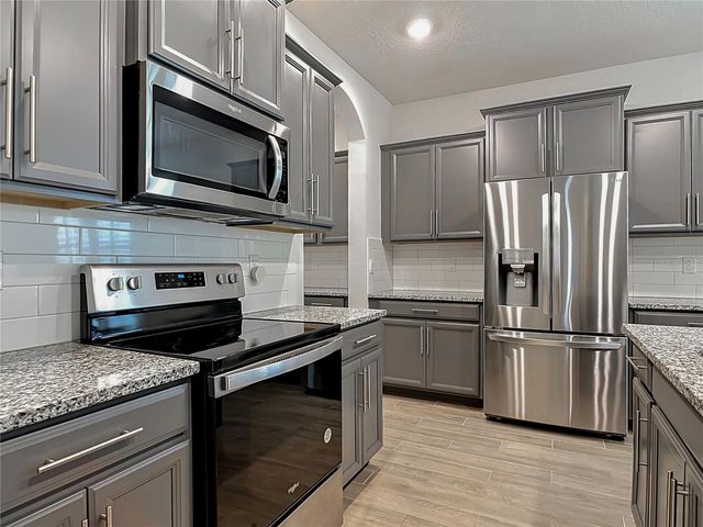 118 VICTORIA OAKS BOULEVARD, Deland, FL 32724