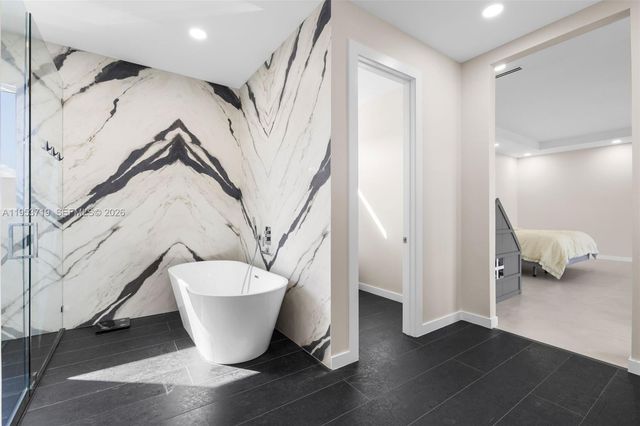 7301 SW 173rd St, Palmetto Bay, FL 33157