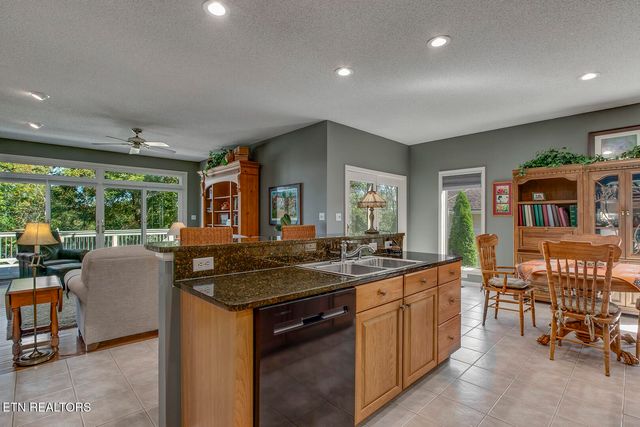 410 Catoosa Lane, Loudon, TN 37774