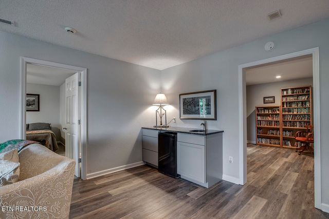 410 Catoosa Lane, Loudon, TN 37774