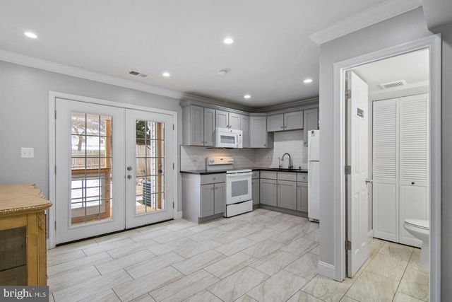 9838 TOWN LN, Manassas, VA 20110