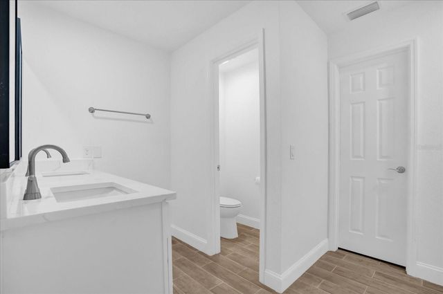300 CHEROKEE AVENUE, Orange City, FL 32763