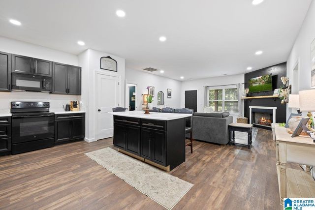 211 IRIS AVENUE, Oneonta, AL 35121