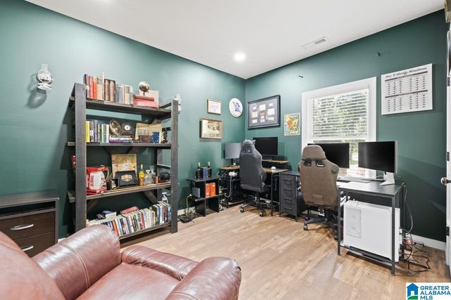 211 IRIS AVENUE, Oneonta, AL 35121