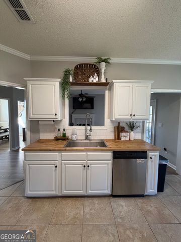 133 Kyle Way, Carrollton, GA 30117