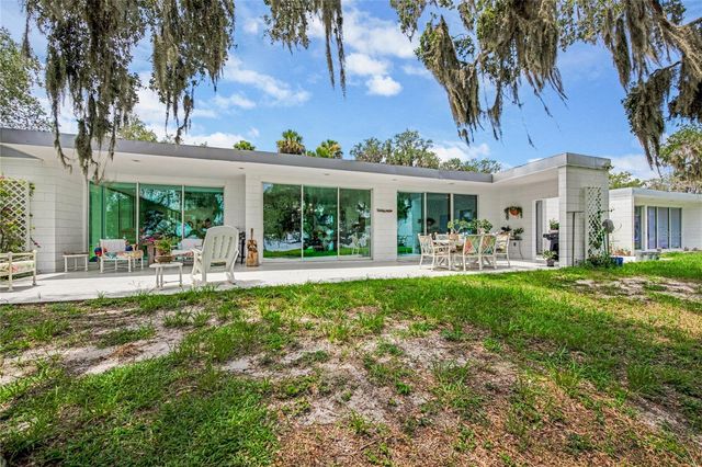 2600 FORT LANE ROAD, Geneva, FL 32732