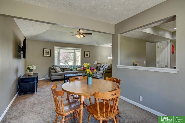 2105 N 129th Street, Omaha, NE 68164