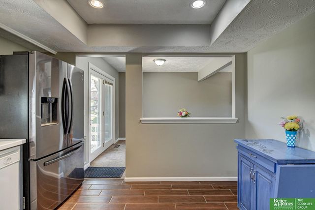 2105 N 129th Street, Omaha, NE 68164