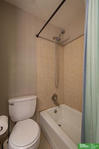 2105 N 129th Street, Omaha, NE 68164