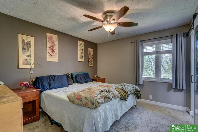 2105 N 129th Street, Omaha, NE 68164