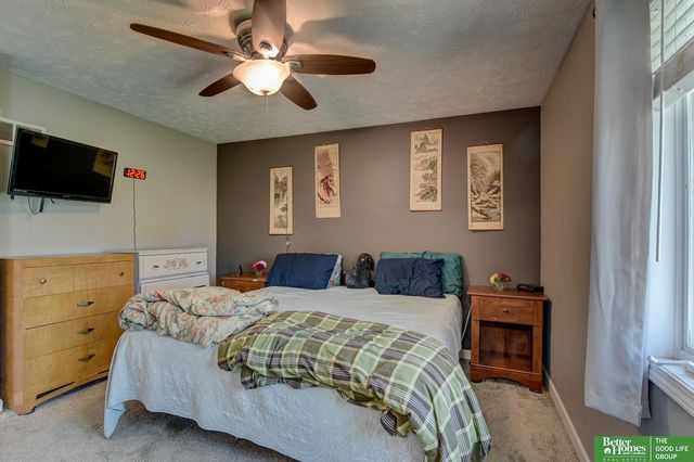 2105 N 129th Street, Omaha, NE 68164