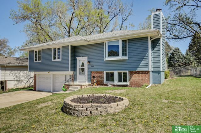 2105 N 129th Street, Omaha, NE 68164