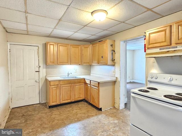 502 E MAIN ST, Millville, NJ 08332