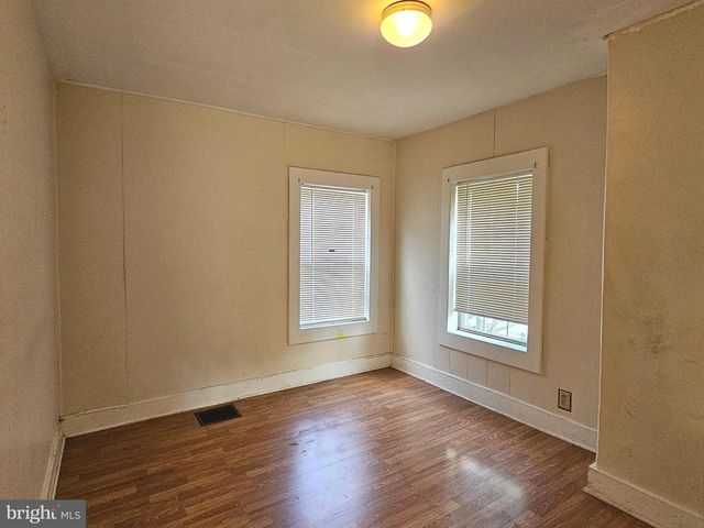 502 E MAIN ST, Millville, NJ 08332