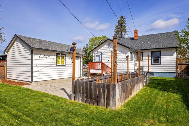 1109 W Nebraska Ave, Spokane, WA 99205