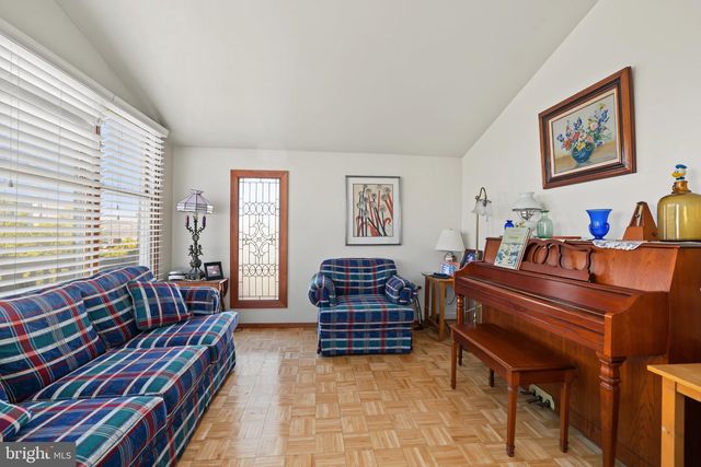 921 S GREEN ST, Tuckerton, NJ 08087