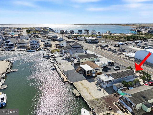 921 S GREEN ST, Tuckerton, NJ 08087