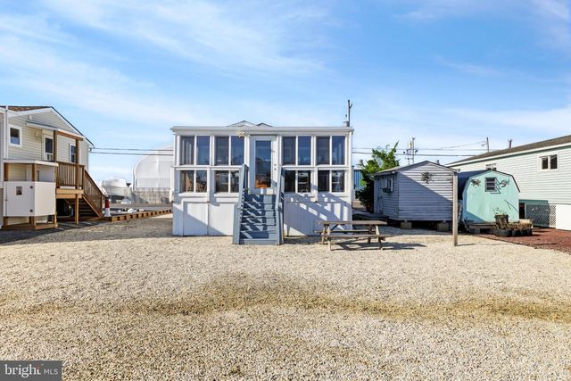 921 S GREEN ST, Tuckerton, NJ 08087
