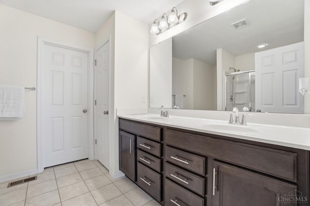 3076 Williamstown Lane, Deerfield Twp., OH 45040