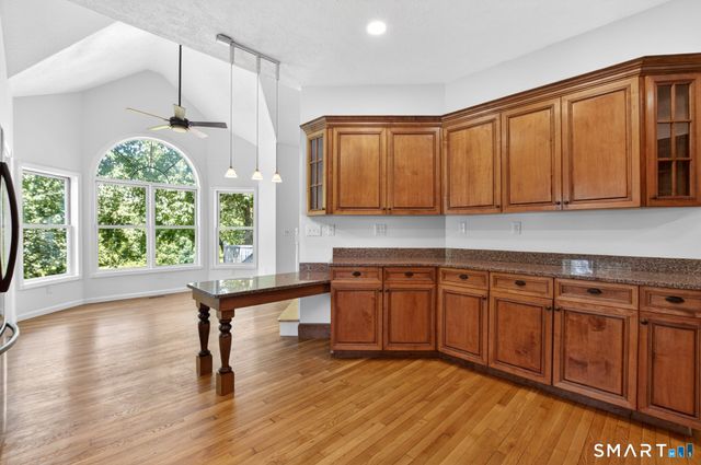 365 Munger Lane, Bethlehem, CT 06751