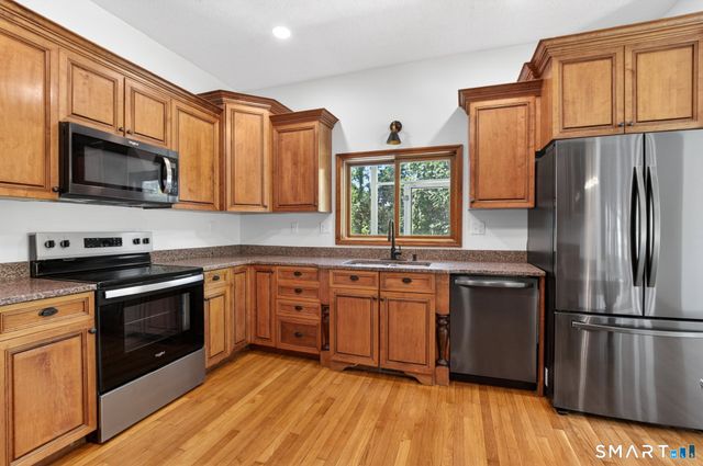 365 Munger Lane, Bethlehem, CT 06751