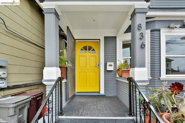 832 7th Ave, Oakland, CA 94606