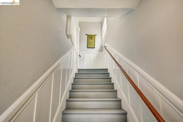 832 7th Ave, Oakland, CA 94606