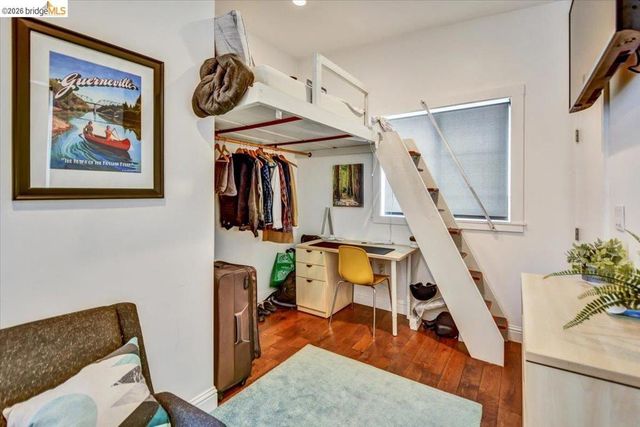 832 7th Ave, Oakland, CA 94606