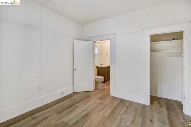 832 7th Ave, Oakland, CA 94606