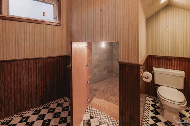 92 Highpoint Dr, Gulf Breeze, FL 32561