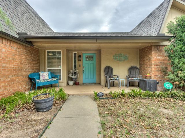 3904 Regatta Road, Yukon, OK 73099