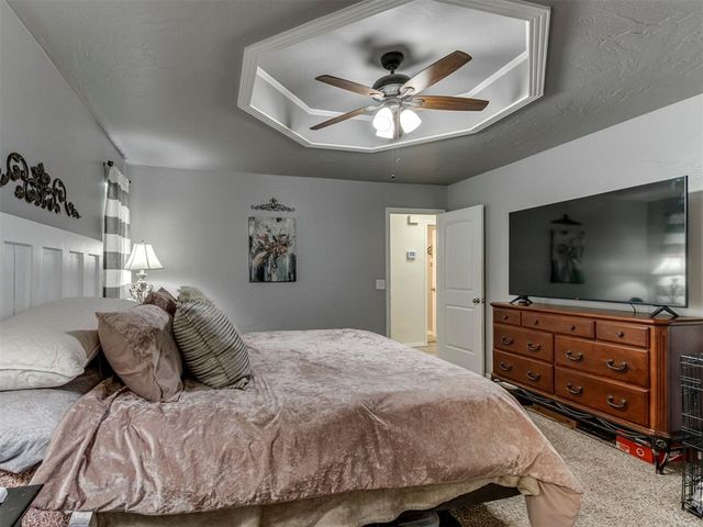 3904 Regatta Road, Yukon, OK 73099