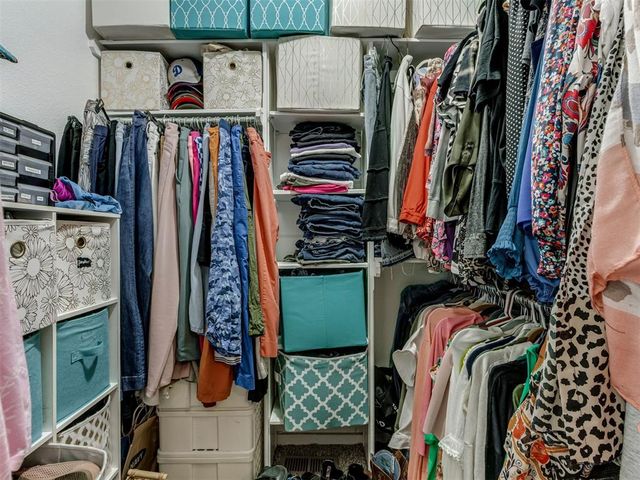 3904 Regatta Road, Yukon, OK 73099