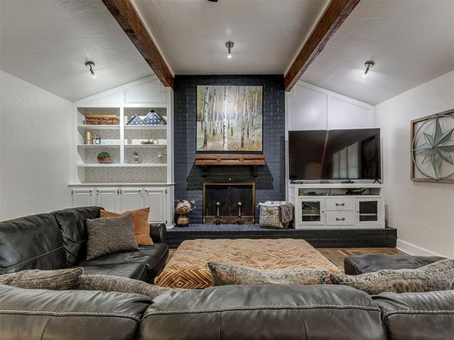 3904 Regatta Road, Yukon, OK 73099