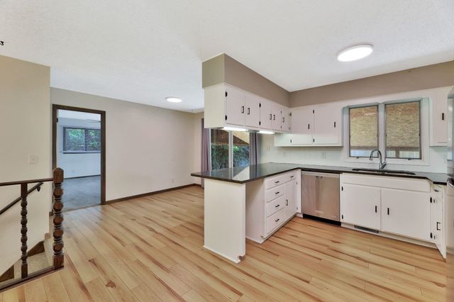 1319 W 33rd, Wichita, KS 67217