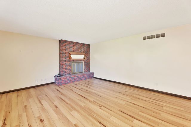 1319 W 33rd, Wichita, KS 67217