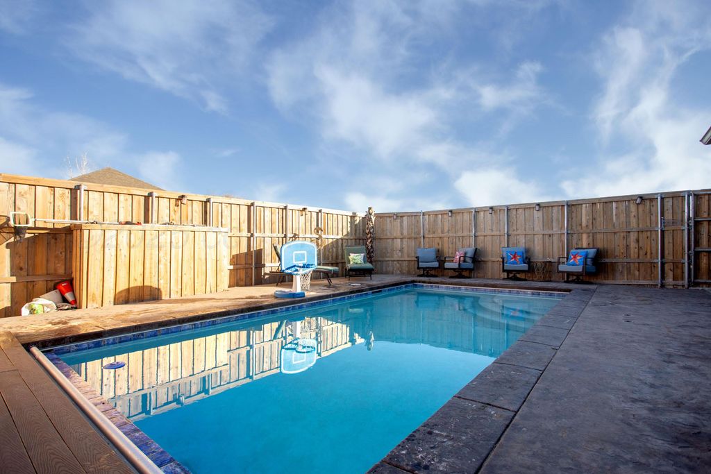 3100 BISMARCK Avenue, Amarillo, TX 79118