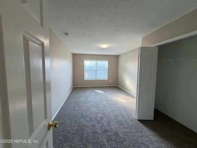 2013 PIPING PLOVER Way, Jacksonville, FL 32224