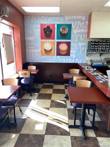 700 S Lapeer Road, Lake Orion, MI 48362