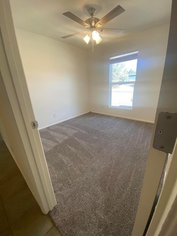 10501 Delicado Place NE, Albuquerque, NM 87111