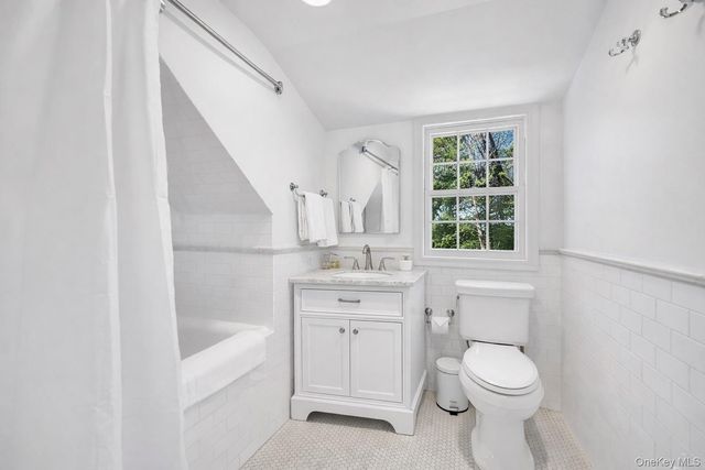 53 Sheldrake Avenue, Larchmont, NY 10538