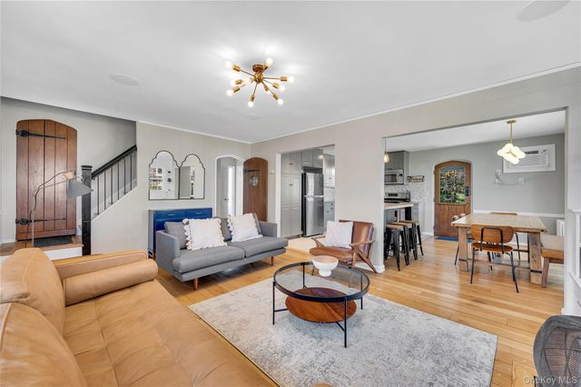 53 Sheldrake Avenue, Larchmont, NY 10538