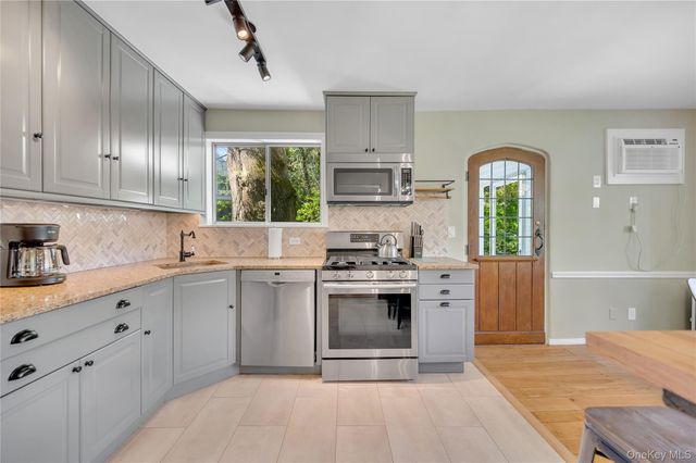 53 Sheldrake Avenue, Larchmont, NY 10538