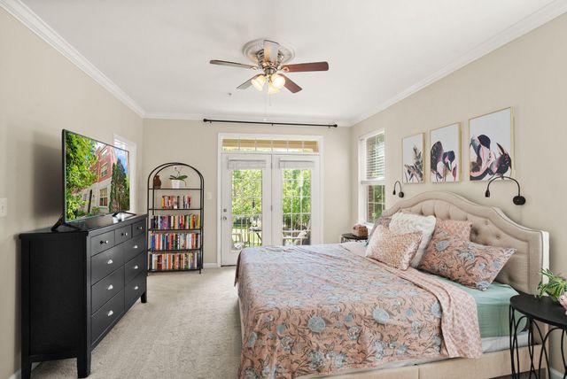 12414-A LIBERTY BRIDGE RD, Fairfax, VA 22033