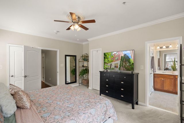 12414-A LIBERTY BRIDGE RD, Fairfax, VA 22033