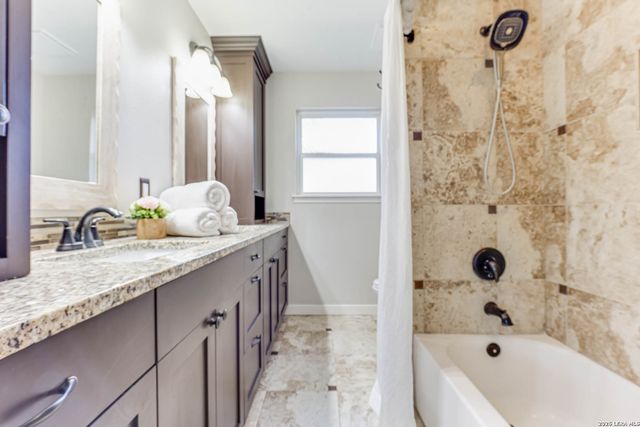 3918 OAK TRL, San Antonio, TX 78228